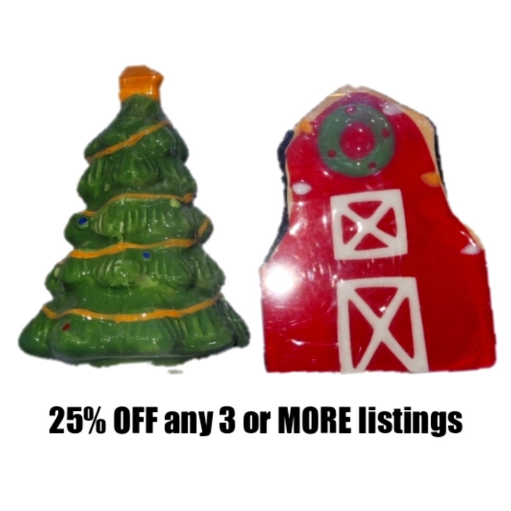 Christmas Tree Barn Salt & Pepper Shaker Set Kitchen Decor Tablescape Holiday